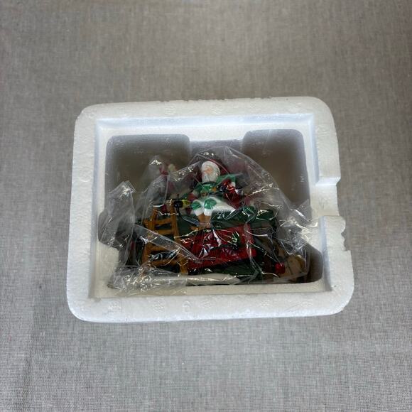 Dept Department 56 UNTANGLE THE CHRISTMAS LIGHTS w/box, EUC, lights work - Picture 5 of 11
